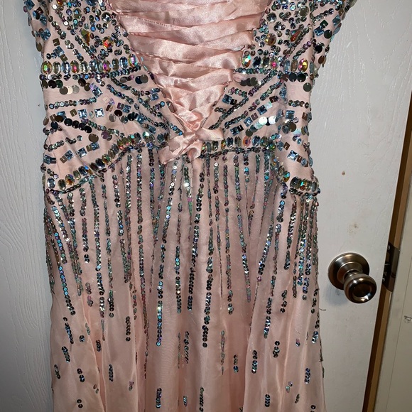 Prom dress - Picture 3 of 4